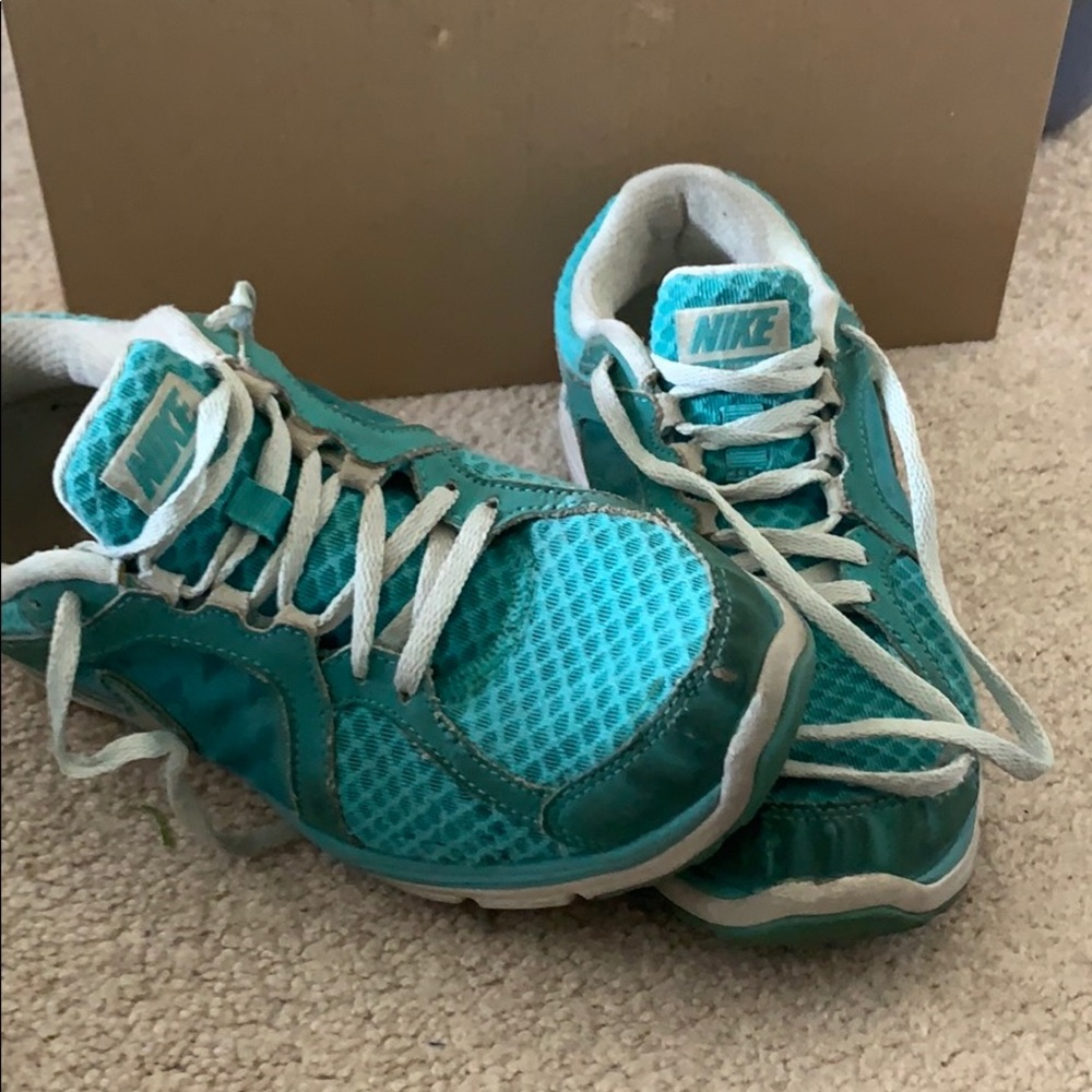 Nike Sneakers